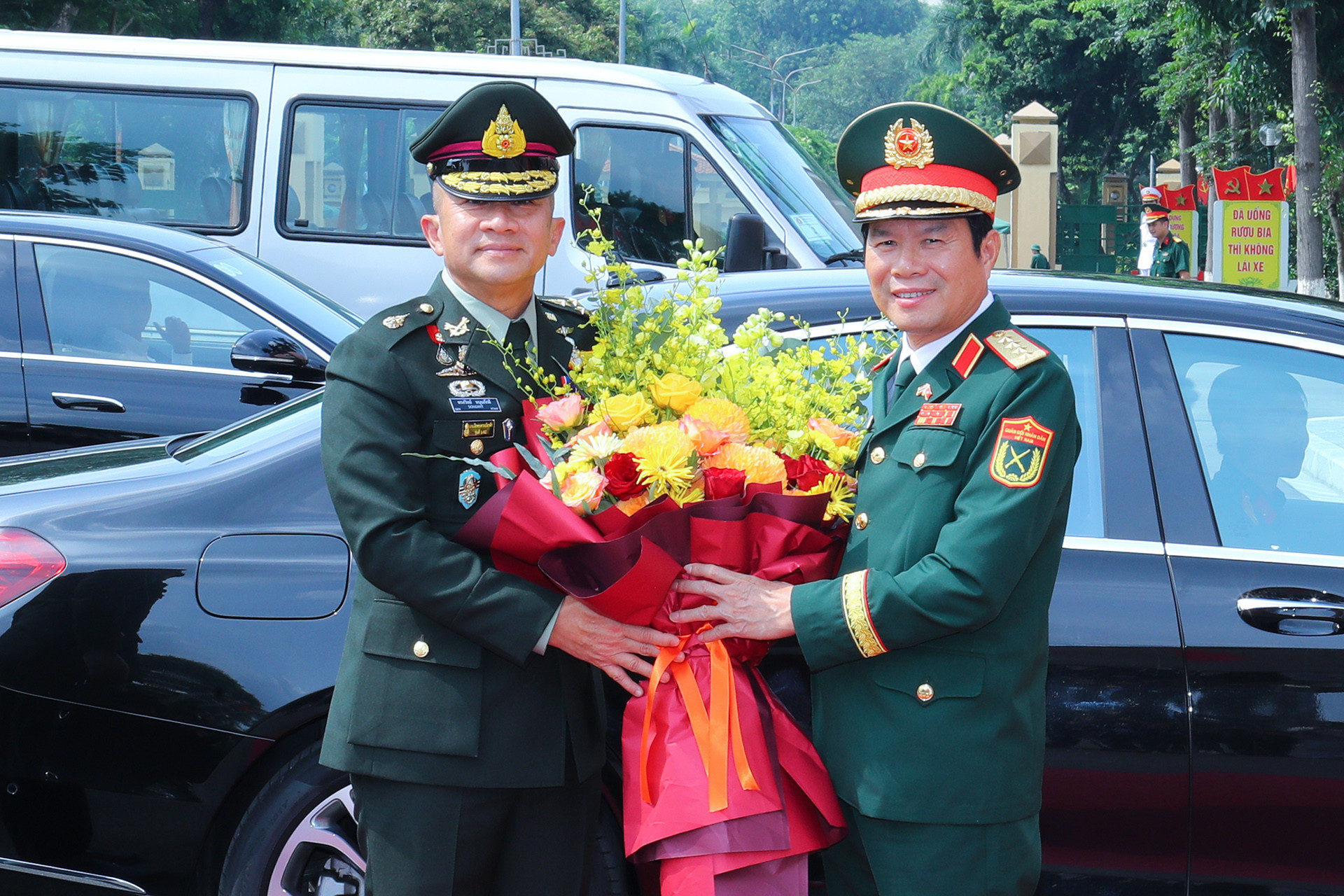 anh 4f.jpg
