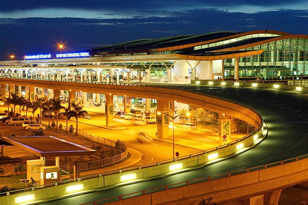 Sau sáp nhập, 5 tỉnh thành có 2 sân bay, một địa phương lập kỷ lục với đường bay ‘nội thành’ đầu tiên tại Việt Nam - ảnh 1