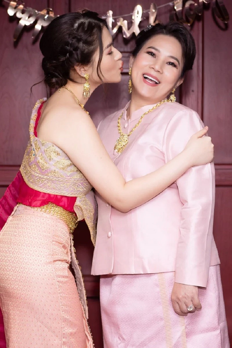 Ái nữ nhà đại gia thủy sản nghìn tỷ ở Việt Nam từng trúng tuyển 4 trường đại học danh tiếng nước Mỹ, tuổi 32 sở hữu penthouse rộng 650m2 tại TP. Hồ Chí Minh - ảnh 1