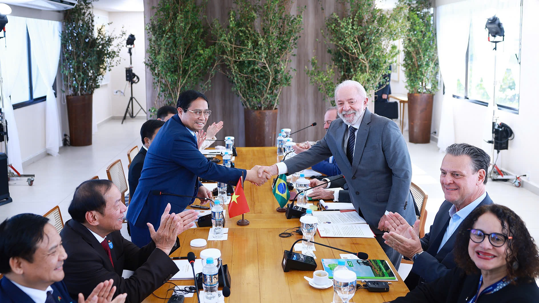 Thủ tướng Phạm Minh Chính hội đàm với Tổng thống Brazil- Ảnh 3. Thủ tướng Phạm Minh Chính hội đàm với Tổng thống Brazil- Ảnh 3.