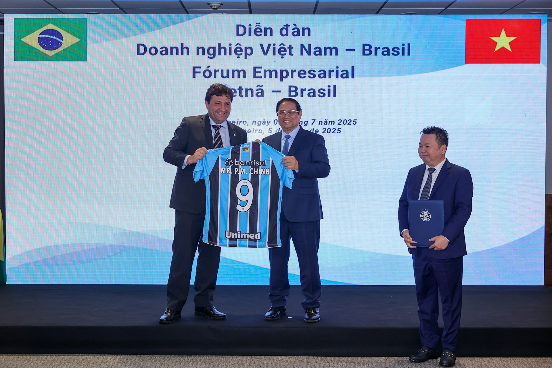 Thủ tướng kêu gọi doanh nghiệp Việt Nam – Brazil hiện thực hóa hàng loạt định hướng mới trong hợp tác kinh tế- Ảnh 9. Thủ tướng kêu gọi doanh nghiệp Việt Nam – Brazil hiện thực hóa hàng loạt định hướng mới trong hợp tác kinh tế- Ảnh 9.