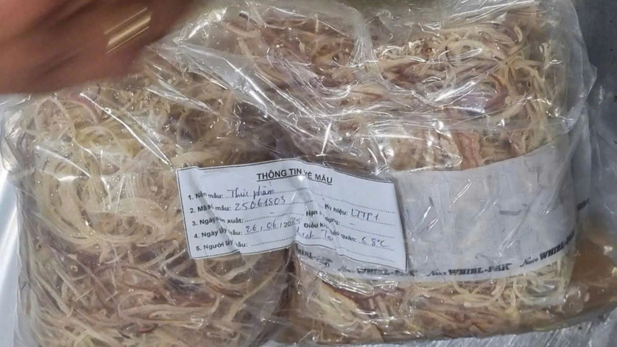 Phanh phui 3 cơ sở ngâm hoa chuối bằng hàn the, chất tẩy trắng: Mỗi ngày tuồn ra thị trường hàng trăm kg