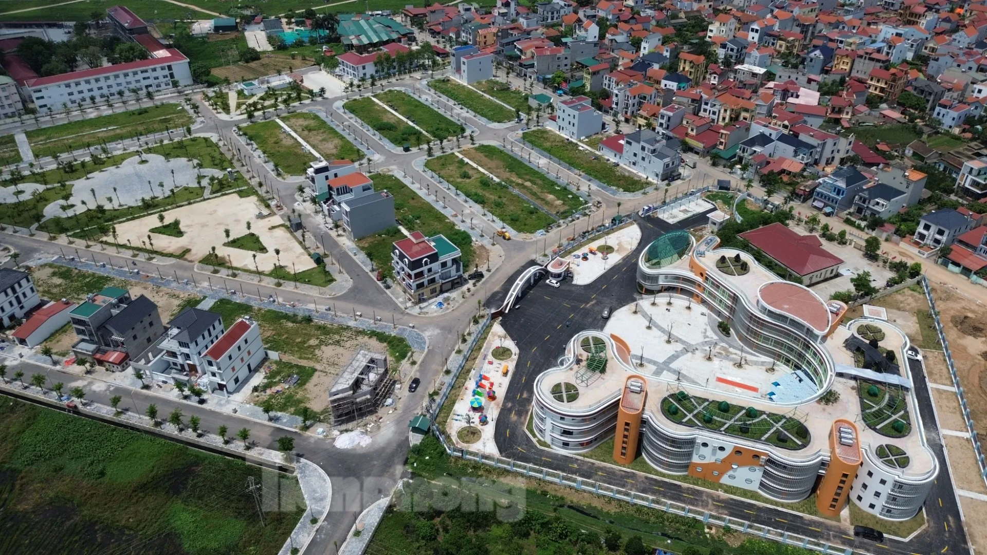 Dự án đường Vành đai 4- Vùng Thủ đô: Người dân chưa bàn giao mặt bằng vì không được tái định cư ảnh 2