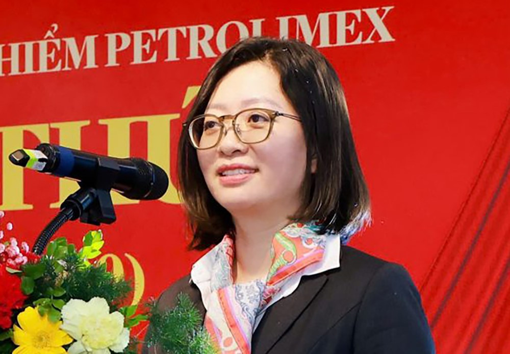 Khám xét trụ sở, bắt 2 cựu tổng giám đốc, 2 phó giám đốc một công ty bảo hiểm lớn - ảnh 2