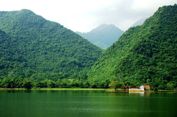 Lần đầu tiên Việt Nam xuất hiện mô hình nhà nổi ecolodge, dự kiến chi phí hàng nghìn tỷ đồng- Ảnh 2. Lần đầu tiên Việt Nam xuất hiện mô hình nhà nổi ecolodge, dự kiến chi phí hàng nghìn tỷ đồng- Ảnh 2.