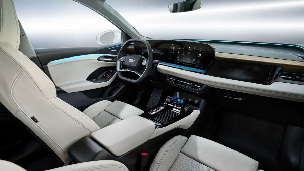 Audi Việt Nam cùng lúc tung 'song sát' Q6 e-tron và A5 2025, chèn ép đối thủ nửa cuối năm 2025