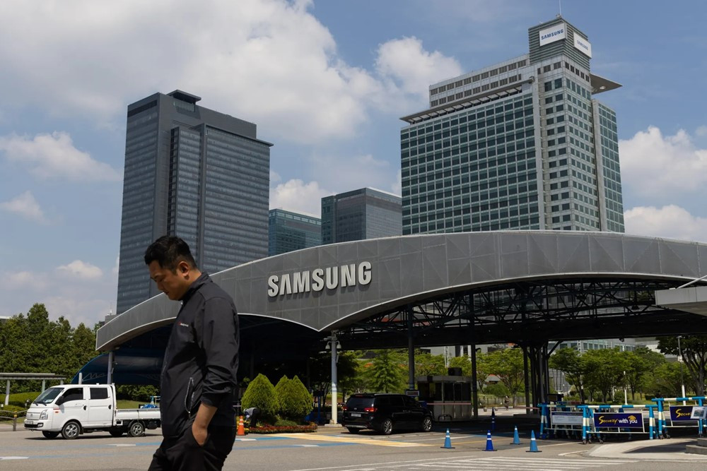 Điều gì đang xảy ra với Samsung: Lợi nhuận lao dốc 56%, Nvidia quay lưng, thị phần AI rơi vào tay đối thủ - ảnh 1