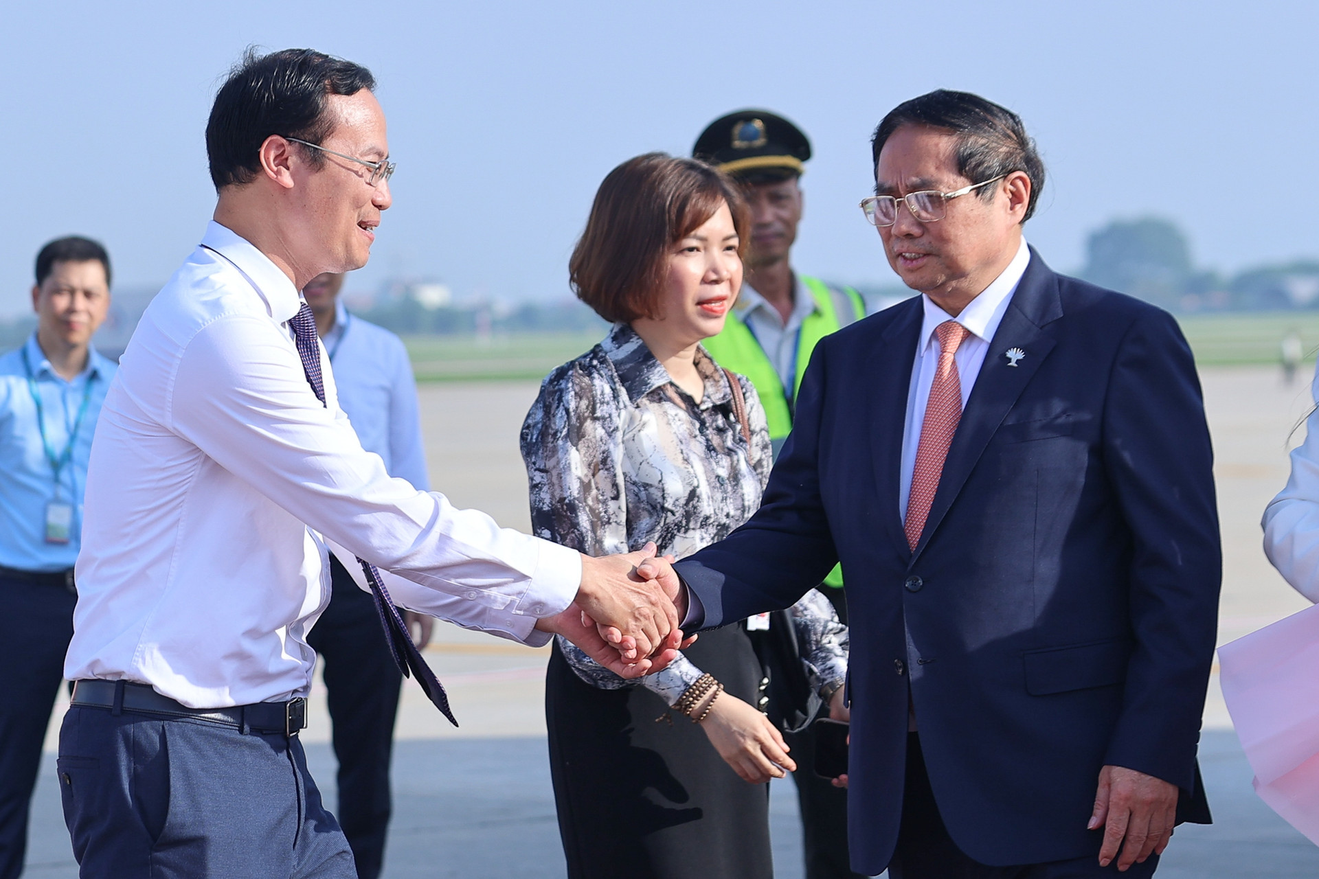 Thủ tướng về tới Hà Nội, kết thúc tốt đẹp chuyến công tác tại Brazil- Ảnh 2. Thủ tướng về tới Hà Nội, kết thúc tốt đẹp chuyến công tác tại Brazil- Ảnh 2.