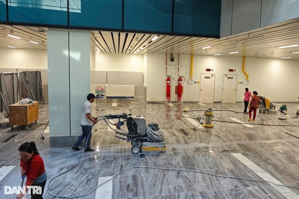Nhà ga 11.000 tỷ được ví như 'thành phố hàng không' của Việt Nam vẫn chưa hoàn tất khắc phục sau sự cố- Ảnh 1. Nhà ga 11.000 tỷ được ví như 'thành phố hàng không' của Việt Nam vẫn chưa hoàn tất khắc phục sau sự cố- Ảnh 1.