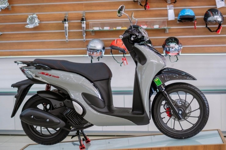 SH Mode bất ngờ 'phá giá', cạnh tranh doanh số với Vision và LEAD
