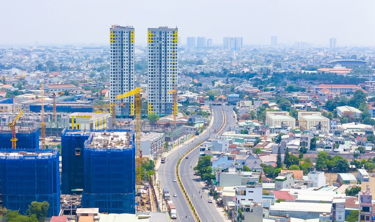 Chuyên gia dự báo: Sáp nhập địa giới hành chính giúp giá nhà TP. HCM hạ nhiệt- Ảnh 1. Chuyên gia dự báo: Sáp nhập địa giới hành chính giúp giá nhà TP. HCM hạ nhiệt- Ảnh 1.