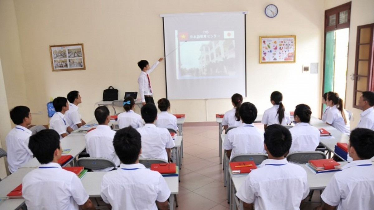 Độc lạ: lao động đi Nhật phải gập bụng được 25 lần và chạy 3.000m trong vòng 18 phút