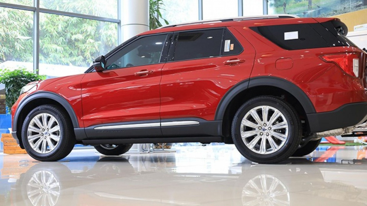 Lý do nào khiến Ford Explorer bất ngờ rút khỏi thị trường Việt Nam?