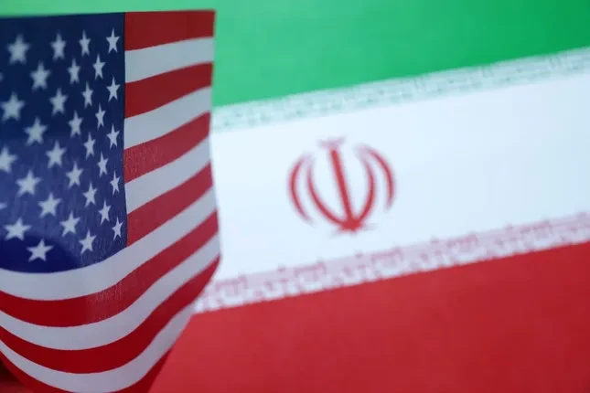 Mỹ trừng phạt 22 công ty liên quan đến Iran ảnh 1