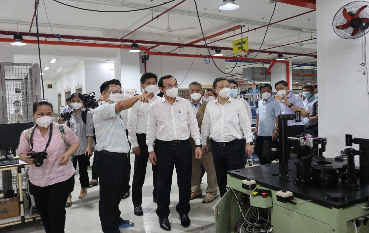Phá bỏ định kiến “hàng Việt chỉ gia công”: IDEA Group chế tạo thành công hơn 500 dây chuyền máy tự động 100% Make in Vietnam