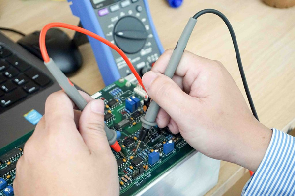 Không bằng đại học, vẫn có thể thu nhập 20 triệu đồng/tháng với những nghề này