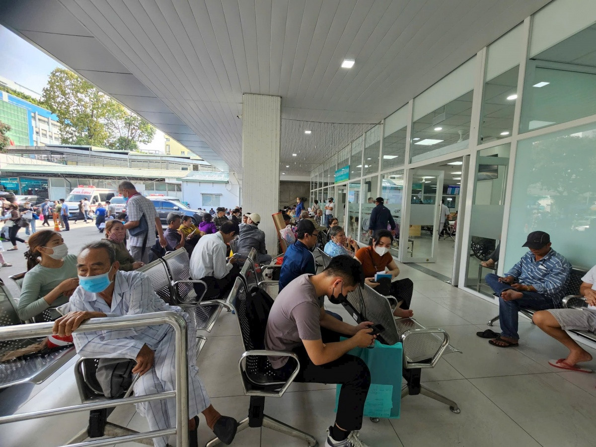 Người dân TP. HCM đón tin vui về BHYT, BHXH