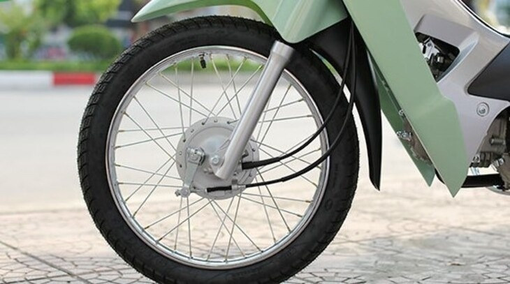 Có 77 triệu xe máy đang lưu thông, nhưng bộ phận này lại bị nhiều người ‘bỏ quên’: Mòn rất nhanh, dễ gây nguy hiểm nếu không kịp thay