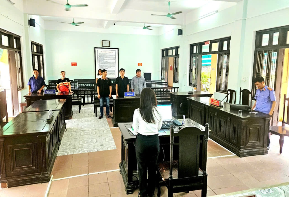 Chính thức tuyên án tù nhân viên bảo vệ Đại Nội Huế - ảnh 1