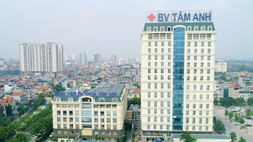Bệnh viện của một đại gia đứng top 1 về chất lượng, là nơi duy nhất ở Việt Nam được phẫu thuật đột quỵ, u não bằng robot AI - ảnh 1