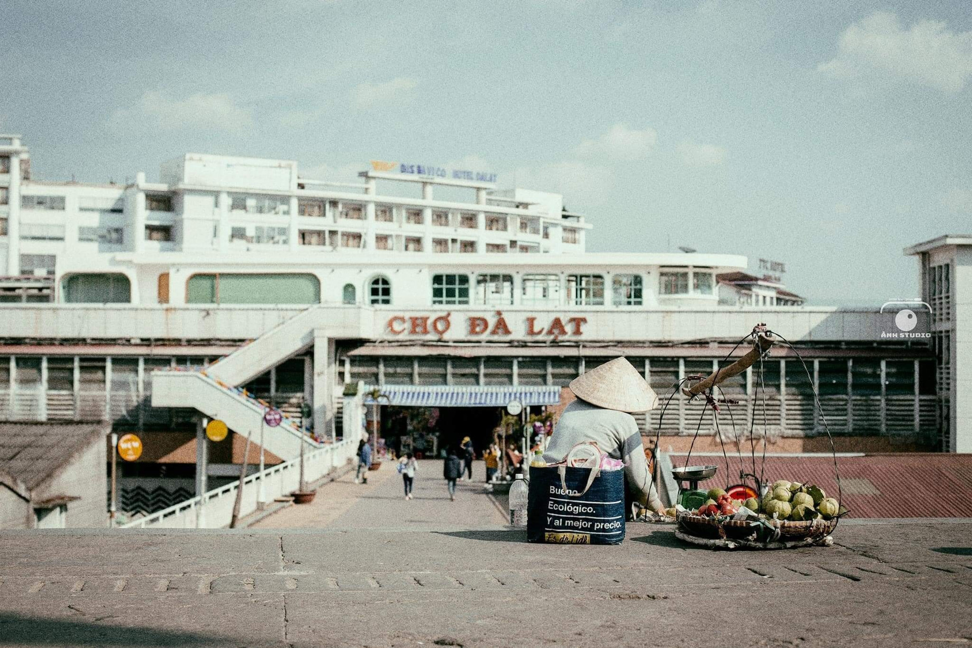 Khu chợ 'âm phủ' gần 100 năm, đặc biệt nhất Tây Nguyên sẽ trở thành trung tâm du lịch – thương mại hiện đại- Ảnh 2. Khu chợ 'âm phủ' gần 100 năm, đặc biệt nhất Tây Nguyên sẽ trở thành trung tâm du lịch – thương mại hiện đại- Ảnh 2.