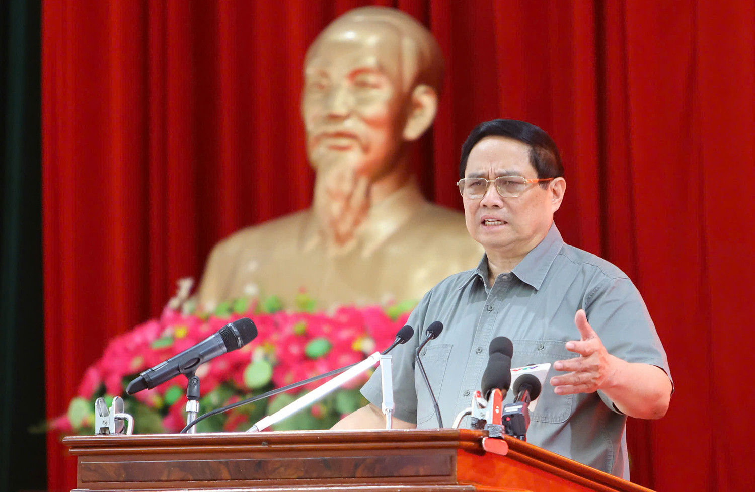 TT Phạm Minh Chính.jpg