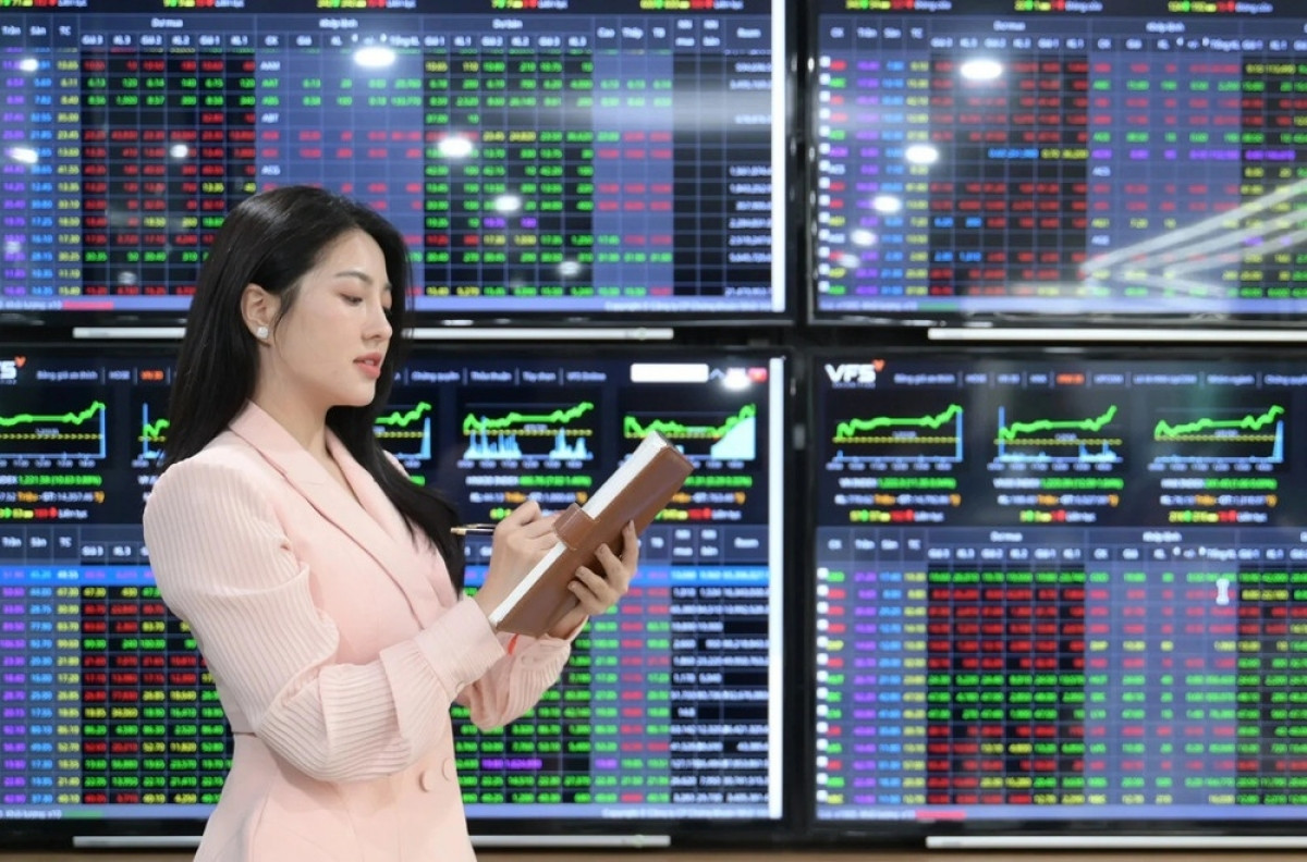 Nhận định chứng khoán 15/7: VN-Index chinh phục vùng 1.500 điểm