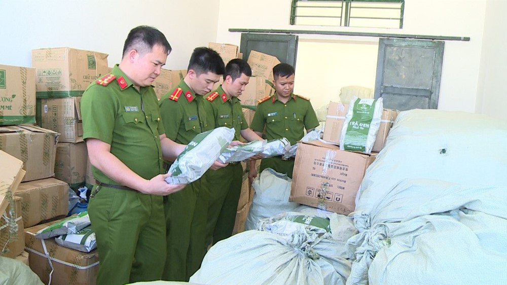 Thủ tướng yêu cầu Bộ Công an ‘tuyên chiến không khoan nhượng’ với thuốc giả, thực phẩm giả - ảnh 1
