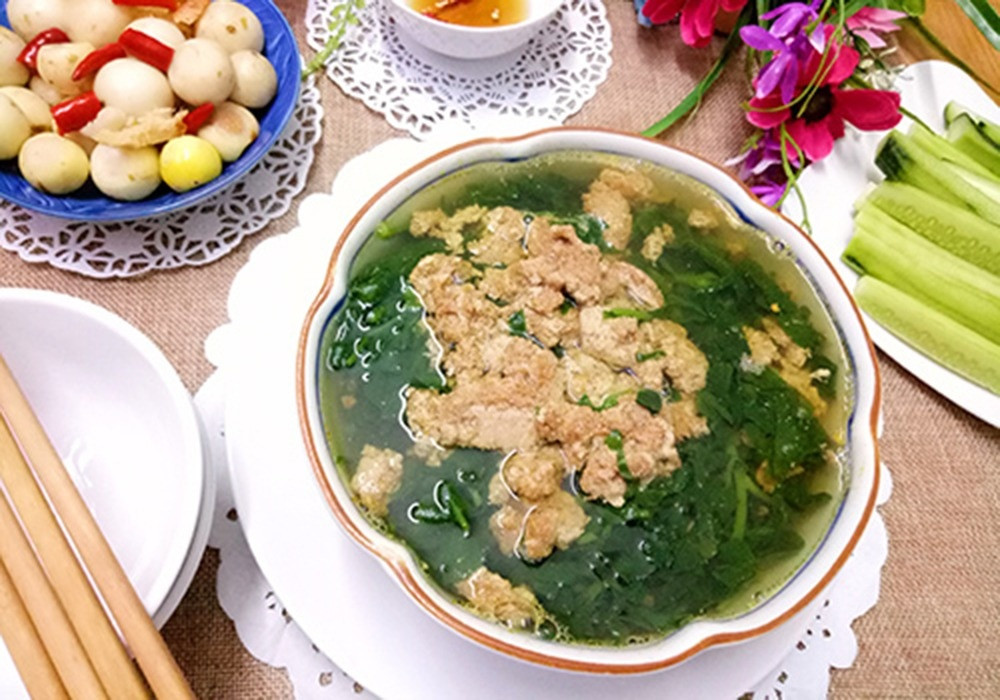 Loại rau được ví như ‘nhân sâm nhà nghèo’, giá chỉ 5.000 đồng/bó: Vừa giải nhiệt mùa hè lại giúp chị em trẻ lâu