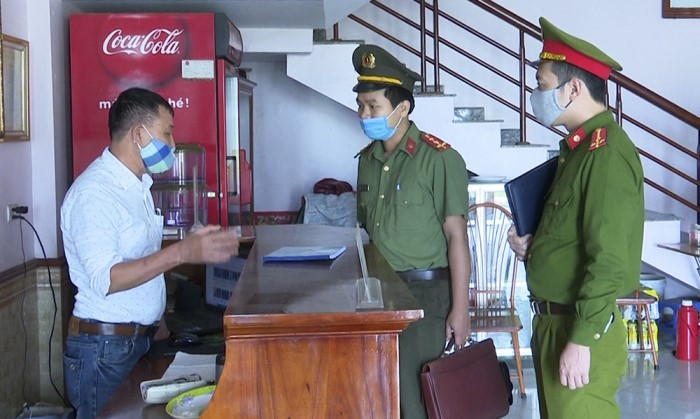Từ nay, Công an xã có thêm quyền xử phạt - ảnh 2