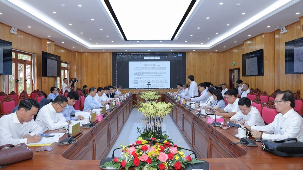 Sân bay quốc tế ở tỉnh có diện tích lớn nhất Việt Nam chuẩn bị tạm dừng hoạt động - ảnh 1