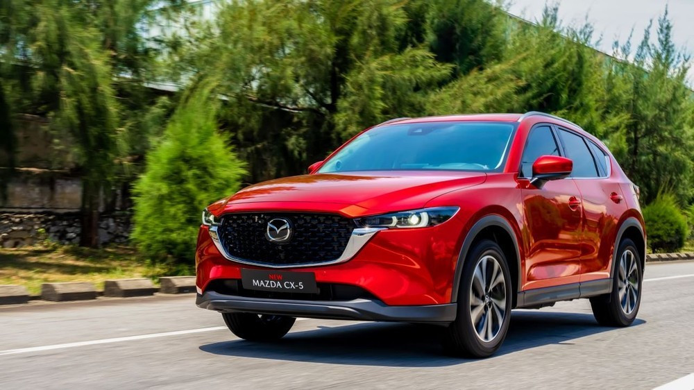 Ô tô gầm cao tiếp tục là lựa chọn yêu thích của người tiêu dùng Việt Nam. mazda-cx-5-2023.jpg