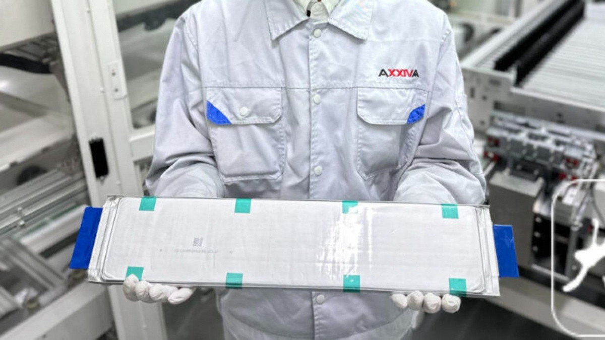Pin xe điện 'không cháy, không nổ' đầu tiên được sản xuất tại Trung Quốc