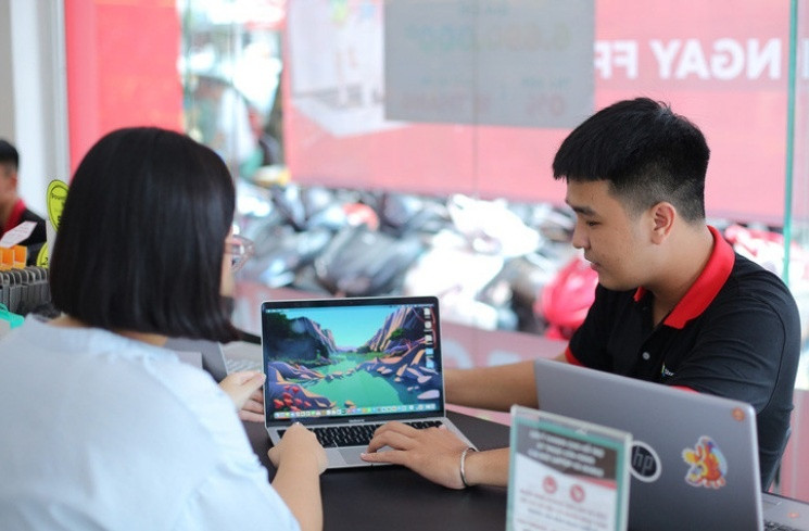 Từ hôm nay, tân sinh viên được giảm tới 8 triệu đồng khi mua đồ công nghệ tại đây