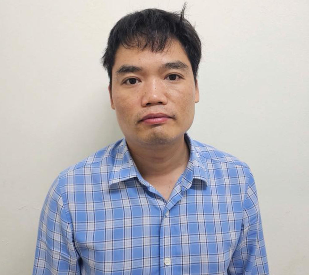Khởi tố, tạm giam giảng viên uống rượu gây tai nạn liên hoàn ở Hà Nội - ảnh 1
