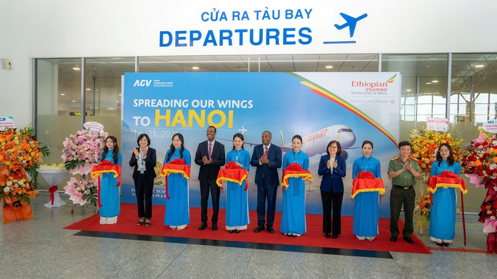 Việt Nam chính thức có đường bay thẳng đến 'trái tim của châu Phi' - ảnh 1