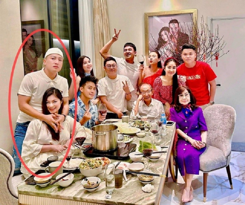 Nữ diễn viên nổi tiếng miền Tây Nam Bộ, gia tài hơn 50 bộ phim ăn khách, có chồng bằng tuổi là ca sĩ trăm triệu view, đi hát hội chợ khắp Việt Nam - ảnh 3