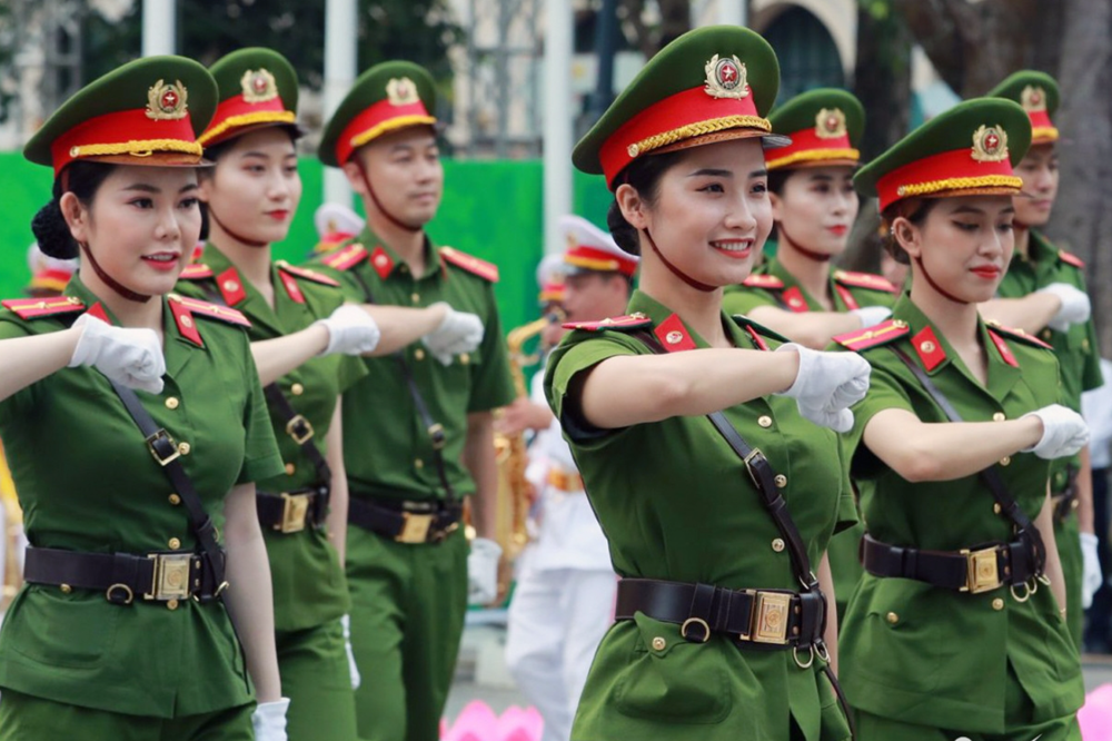 Bộ Công an đề xuất chế độ đặc biệt đối với sĩ quan, chiến sĩ nghĩa vụ - ảnh 1