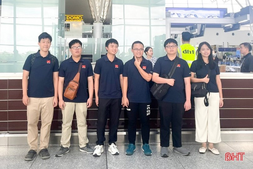 Cặp ‘thần đồng’ Toán học Việt vừa giành 2 Huy chương Vàng Olympic Toán học Quốc tế: Cùng quê 'đất học' nổi tiếng, học trường chuyên hàng đầu cả nước - ảnh 1