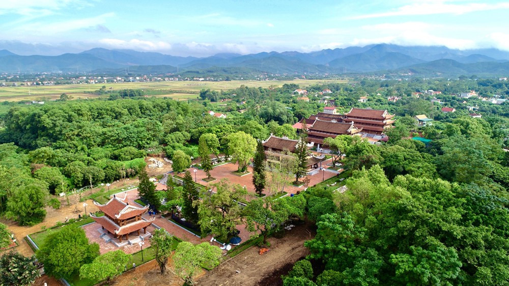 Ngôi chùa sở hữu tượng Phật Ngọc nguyên khối lớn nhất Việt Nam do tập đoàn của ông Phạm Nhật Vượng cung tiến, vừa được UNESCO công nhận Di sản thế giới - ảnh 1
