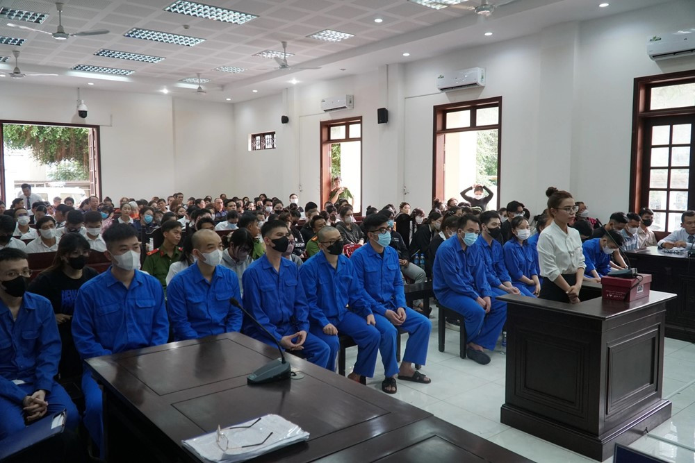 Chính thức truy tố 87 người gồm giám đốc, phó giám đốc, kế toán trưởng, trưởng phòng, nhân viên tư vấn - ảnh 2