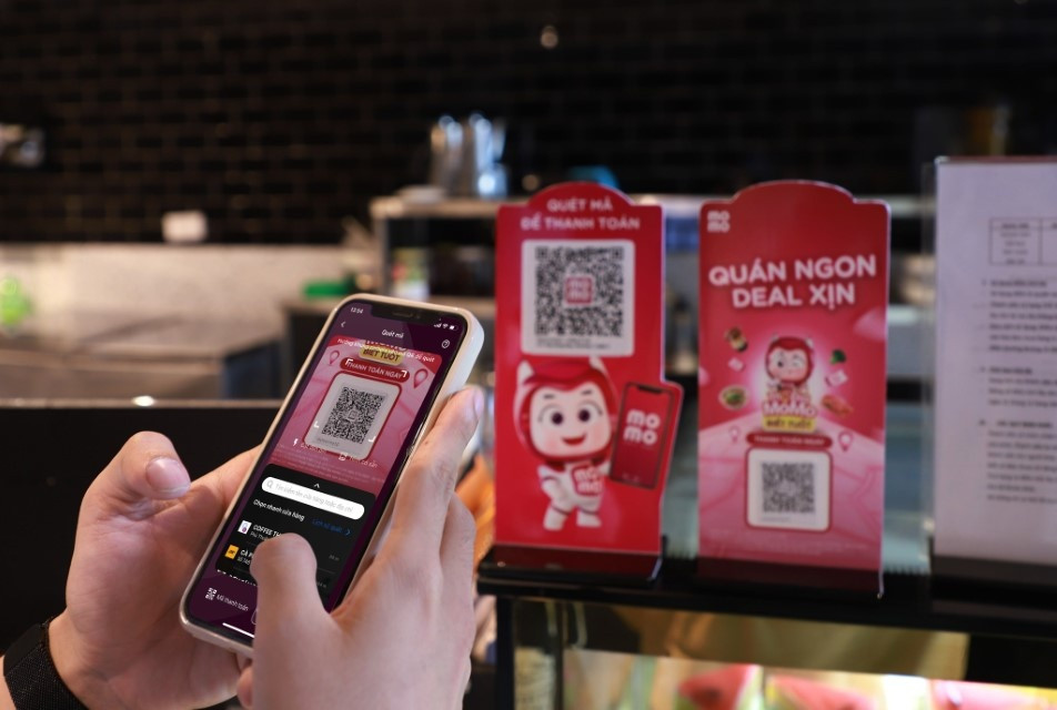 NHNN yêu cầu kiểm tra số điện thoại của chủ ví điện tử trùng khớp thông tin trên giấy tờ tùy thân