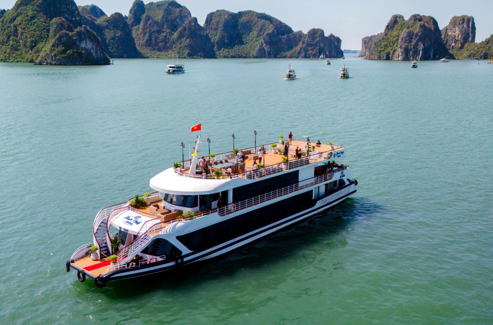 vinh ha long.jpg
