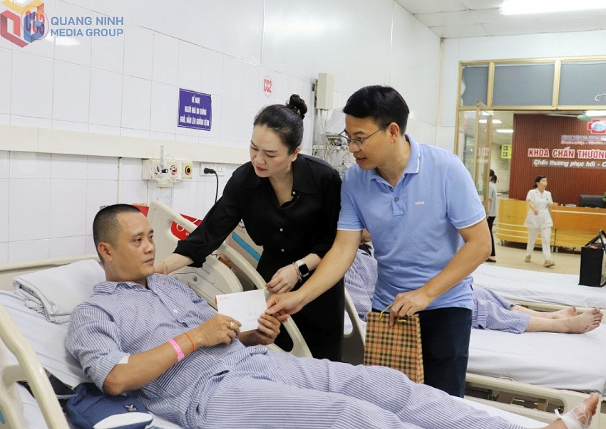 Tập đoàn Sun Group dành 2 tỷ hỗ trợ các nạn nhân vụ lật tàu du lịch tại Quảng Ninh
