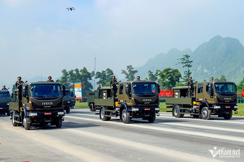 Tên lửa do Việt Nam tự sản xuất, tầm quét 200km sẽ lần đầu xuất hiện trong lễ diễu binh, diễu hành 2/9 - ảnh 3