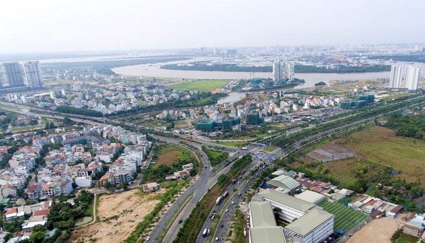 Thời gian qua, một số địa phương không điều chỉnh kịp thời bảng giá đất hoặc quá cao, gây ra những tác động cho xã hội. Khu_D_JFMB.jpg