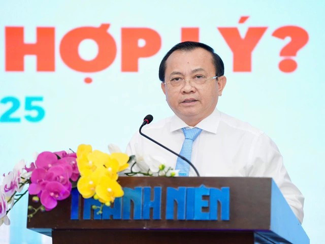 Ông Lê Tấn Cận - Thứ trưởng Bộ Tài chính - phát biểu tại hội thảo. 1.jpg