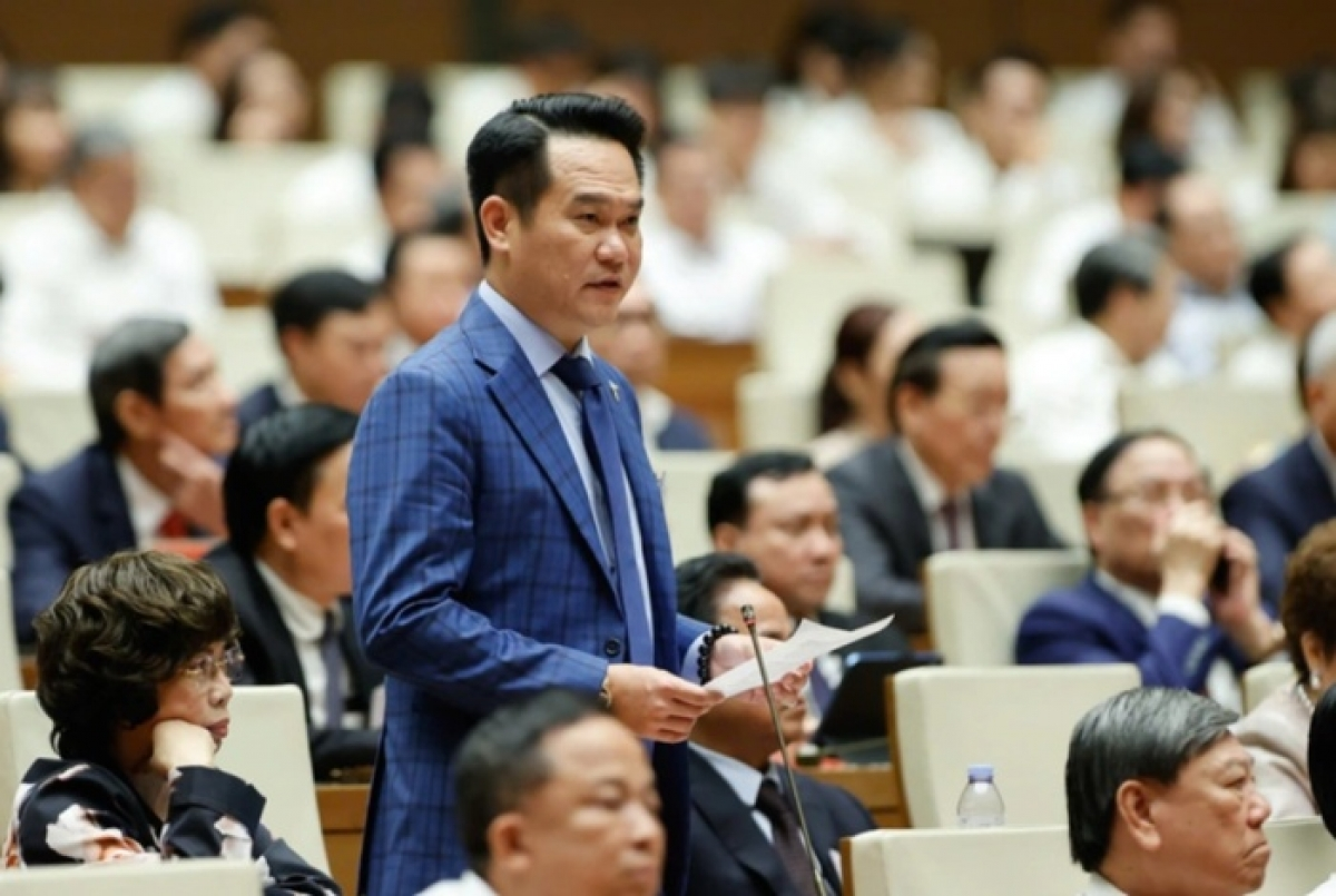Chủ tịch Đặng Hồng Anh: Bỏ truy thu tiền sử dụng đất là cứu cánh cho hàng trăm dự án đang mắc kẹt