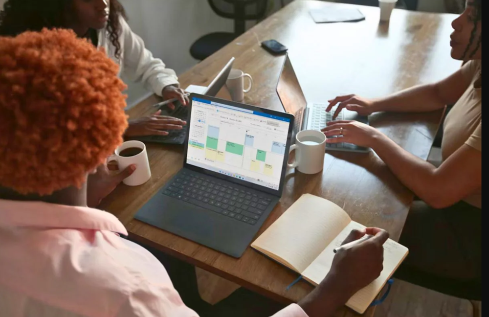 OpenAI ra mắt Bot AI tích hợp đa kỹ năng từ Excel đến PowerPoint - ảnh 1