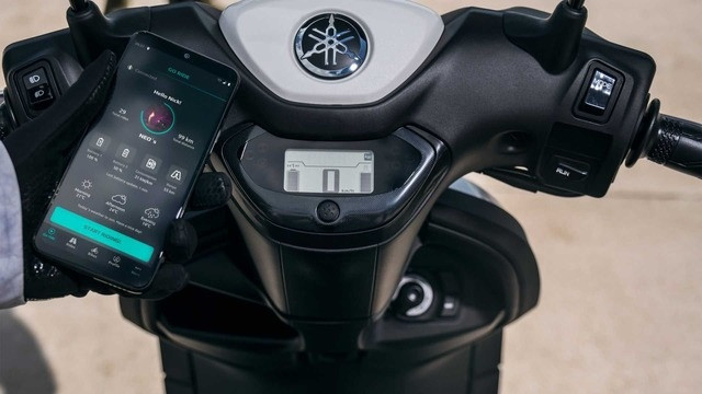 Mẫu ‘siêu xe máy điện’ của Yamaha giảm tới 16,2 triệu đồng: Đi xa tới 144km, thiết kế tương lai, động cơ êm ái, vận hành thông minh